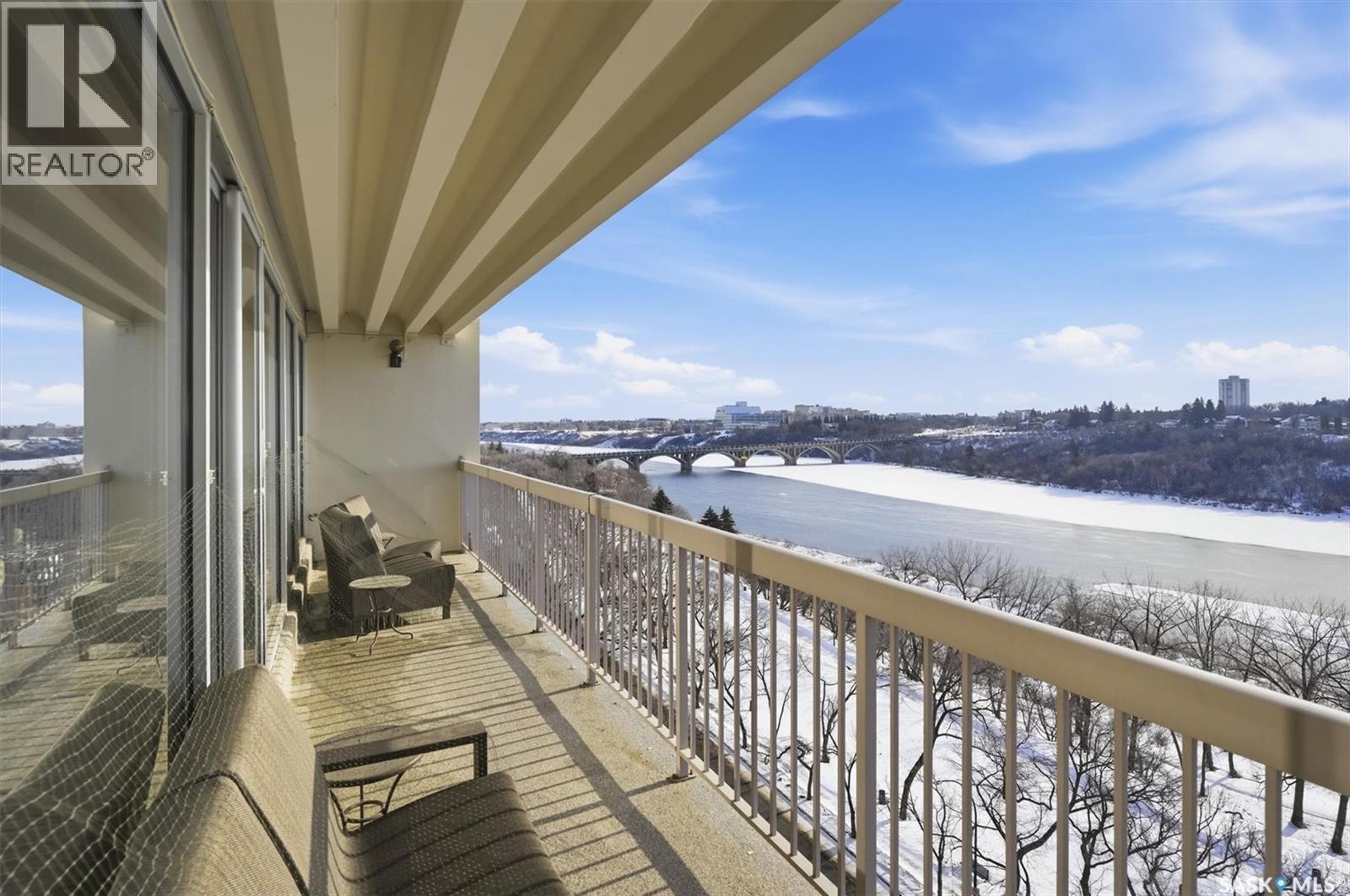1001 730 Spadina Crescent E, Saskatoon, SK - Outdoor With Body Of Water With Balcony With View