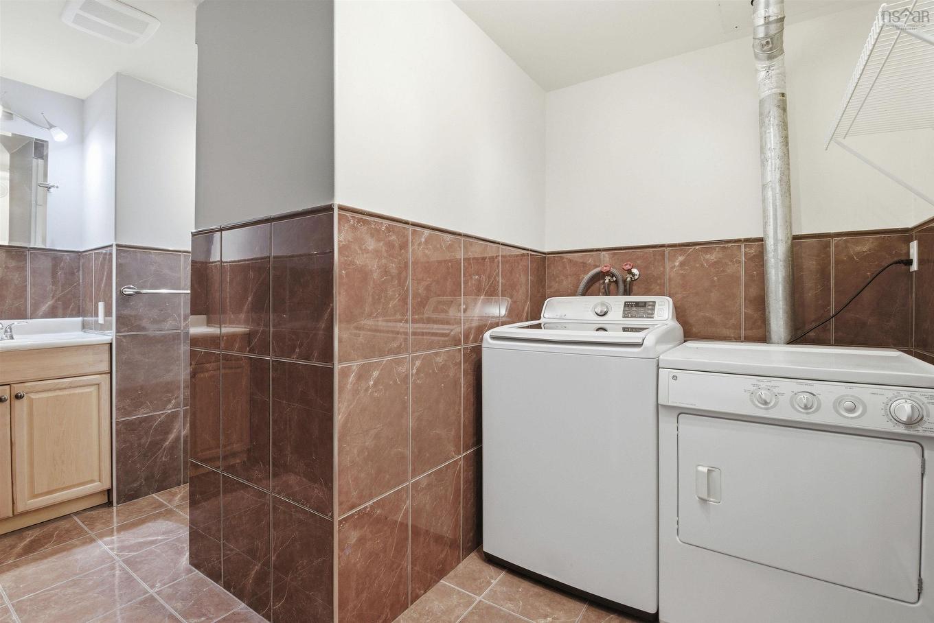 680 Hammonds Plains Rd, Hammonds Plains, Hammonds Plains, NS