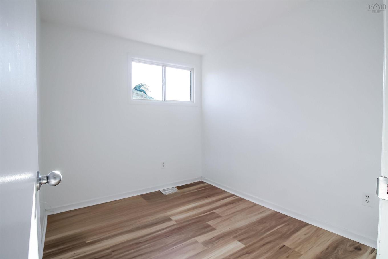 36 Regal Road, Dartmouth, NS