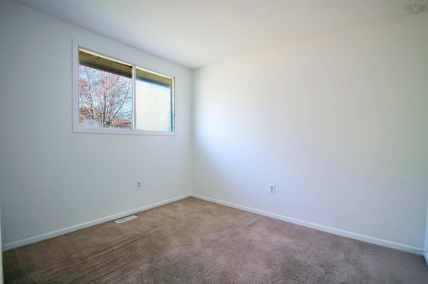 36 Regal Road, Dartmouth, NS