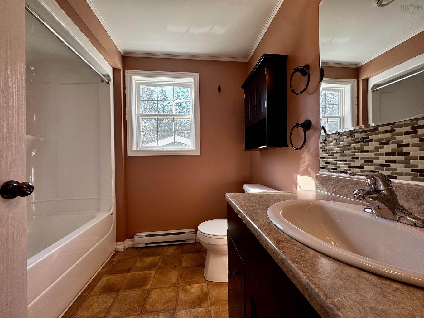 25 Rogers Dr., Lower South River, NS