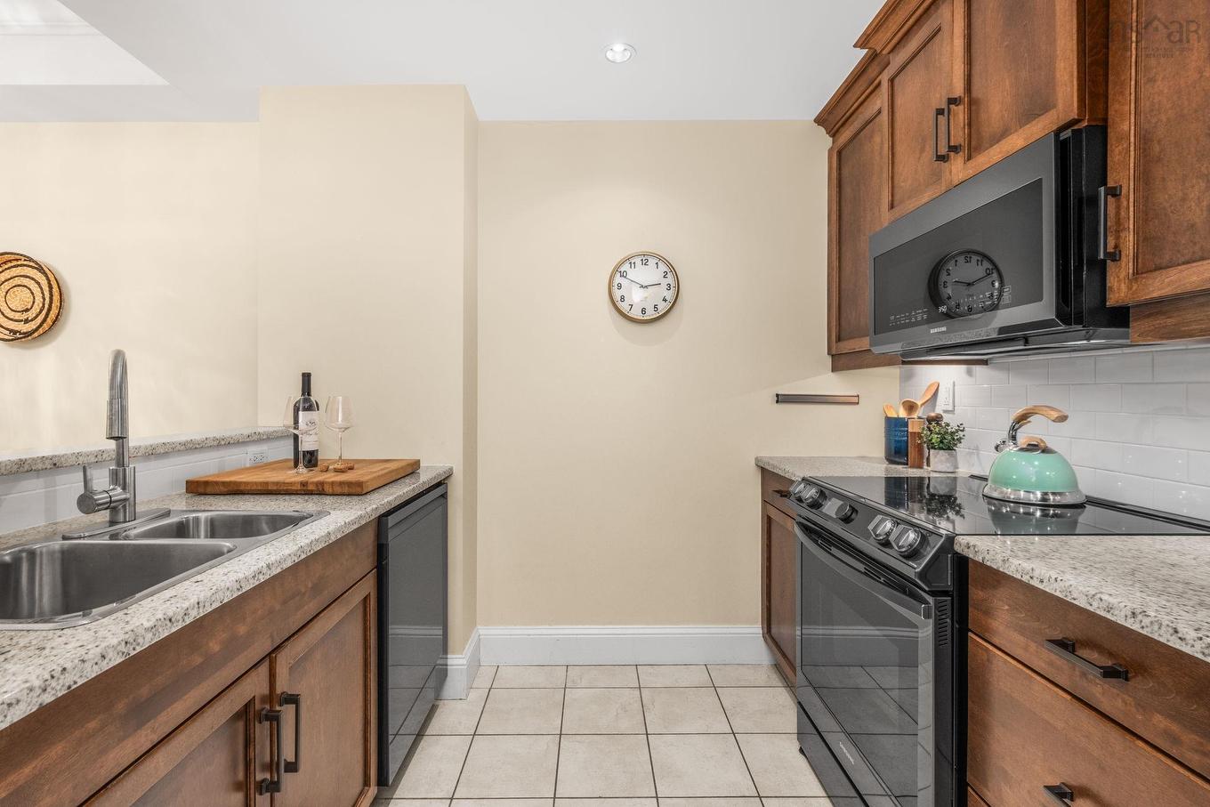 1001 1550 Dresden Row, Halifax, NS