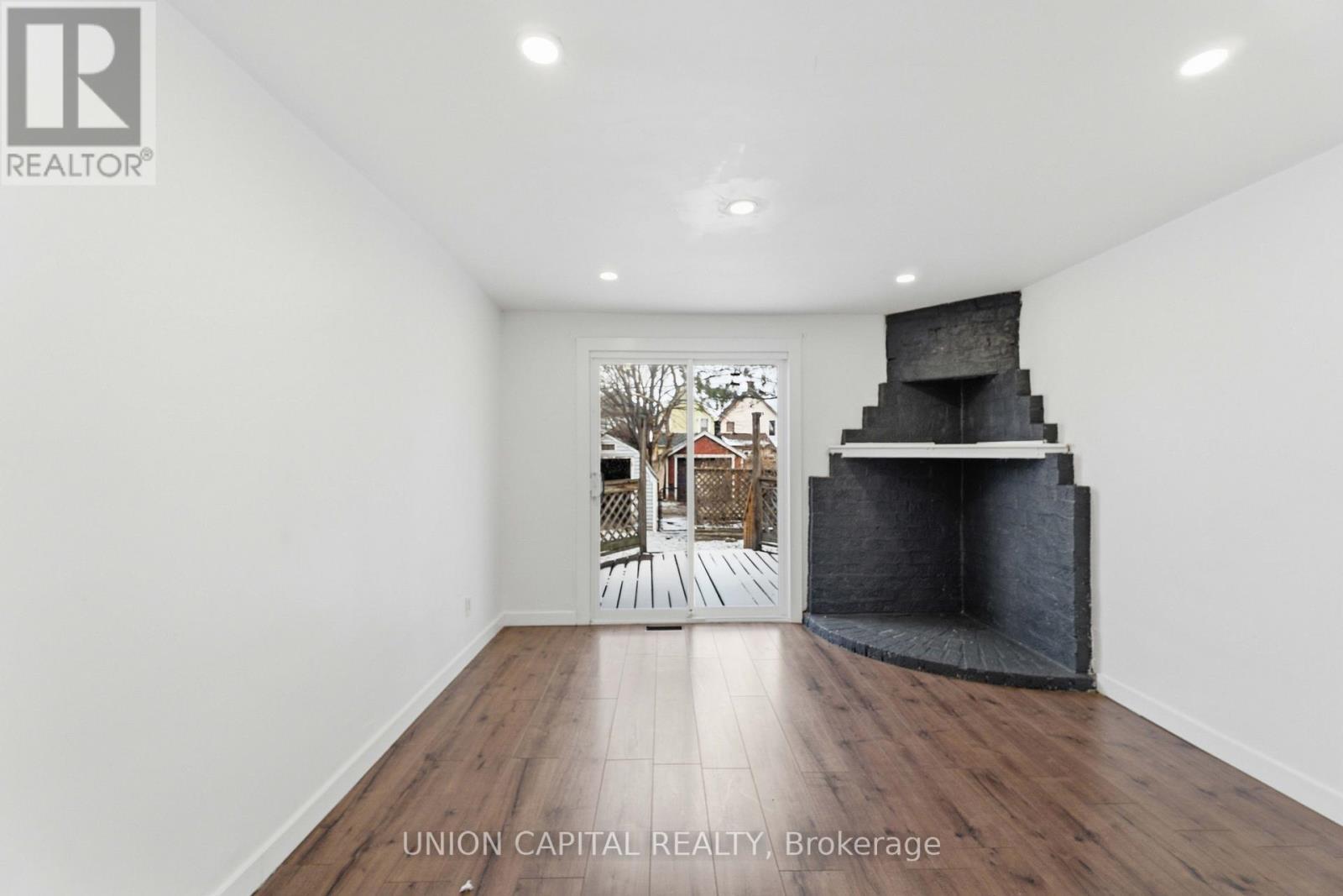 103 Case Street, Hamilton, ON - Indoor