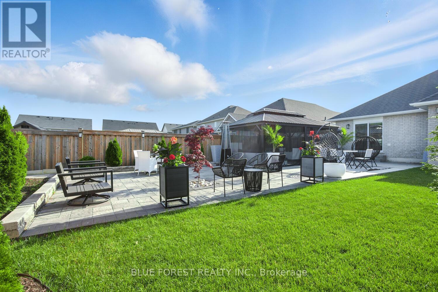 28 Weir Crescent, St. Thomas, ON - Outdoor With Deck Patio Veranda