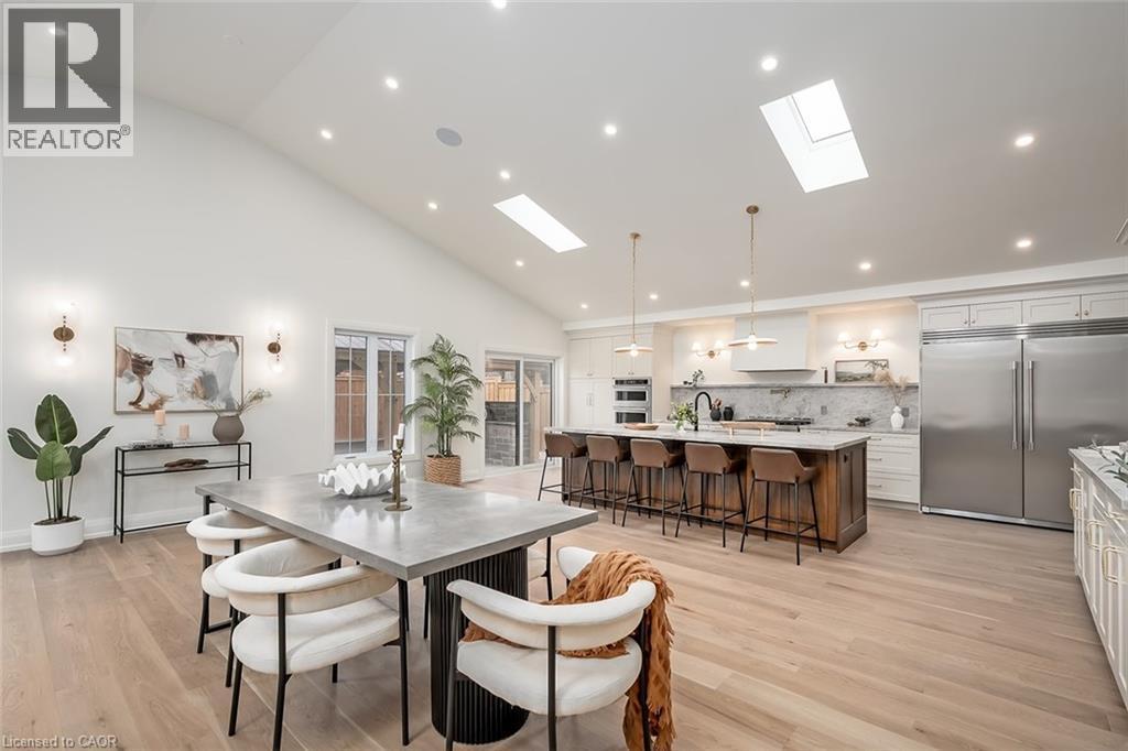 251 Glen Afton Drive, Burlington, ON - Indoor