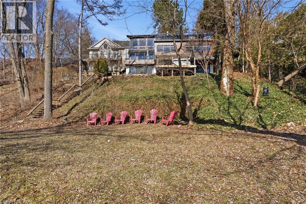 868 Danforth Place, Burlington, ON - Outdoor