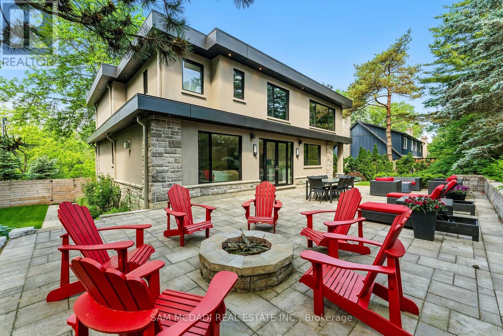 1112 Caldwell Avenue, Mississauga, ON - Outdoor With Deck Patio Veranda