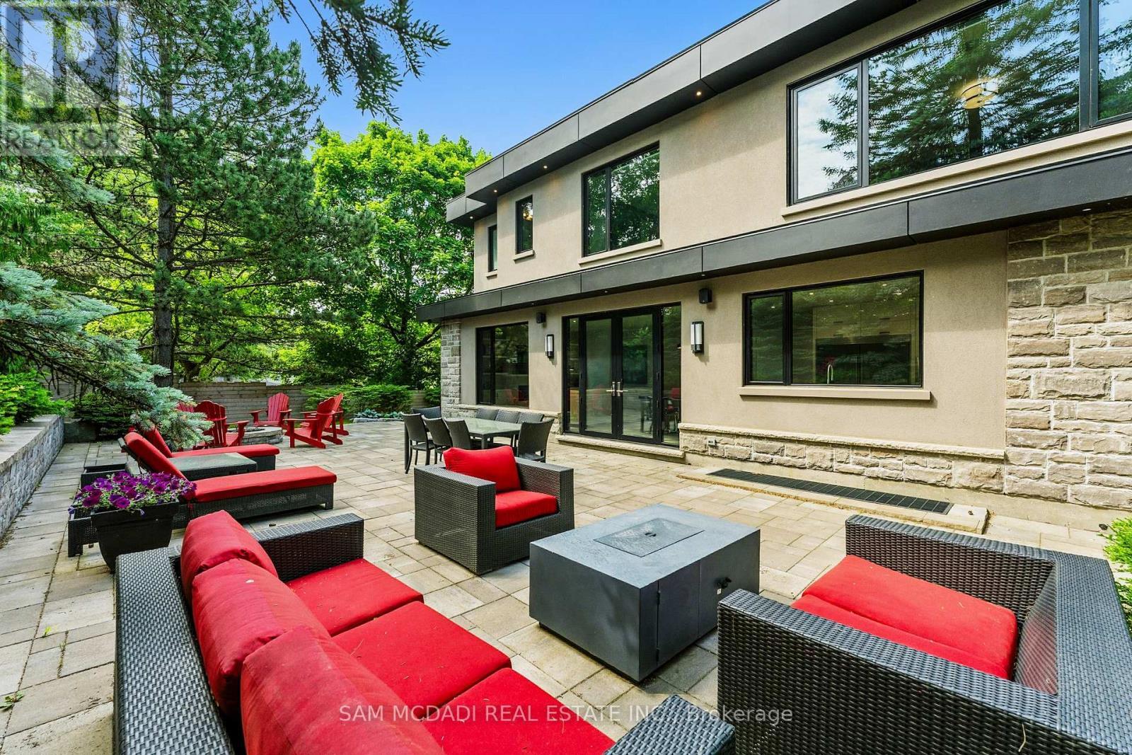 1112 Caldwell Avenue, Mississauga, ON - Outdoor With Deck Patio Veranda With Exterior