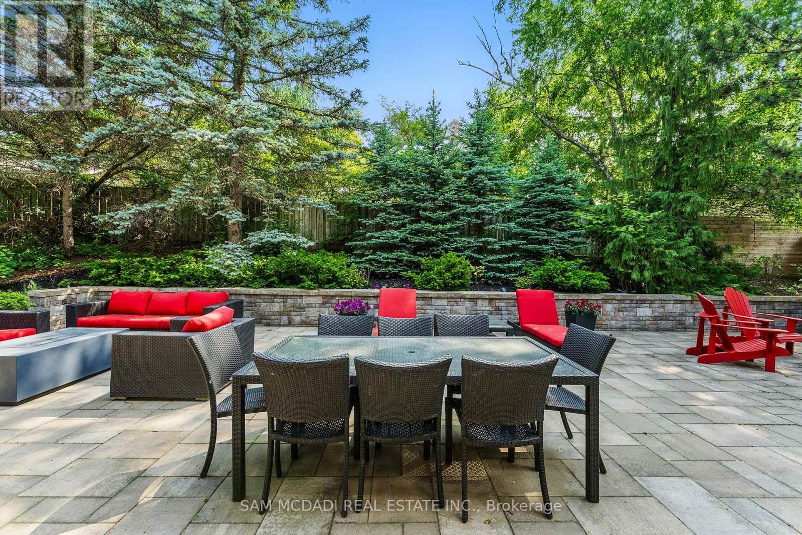 1112 Caldwell Avenue, Mississauga, ON - Outdoor With Deck Patio Veranda