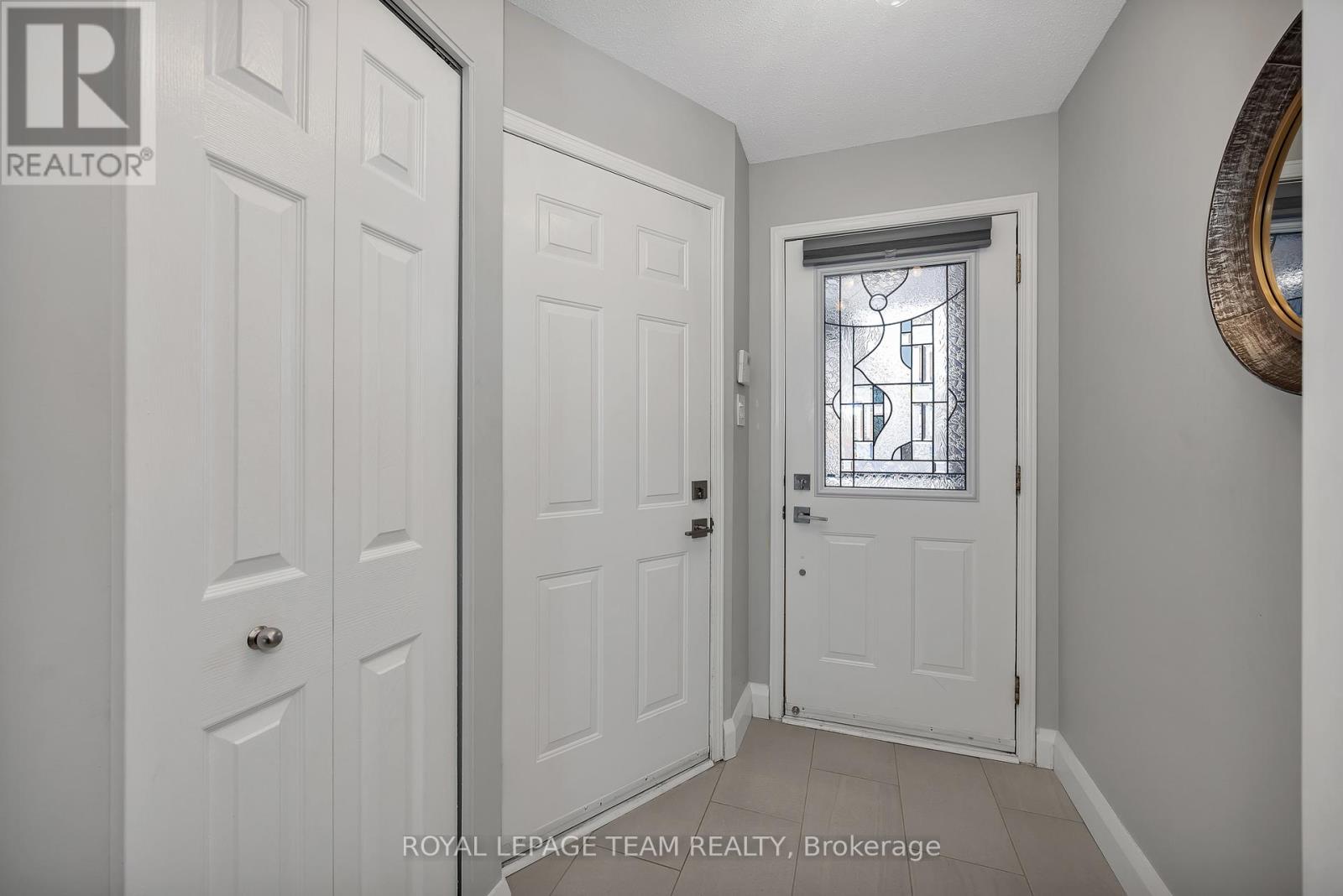 78 Grammercy Park, Ottawa, ON