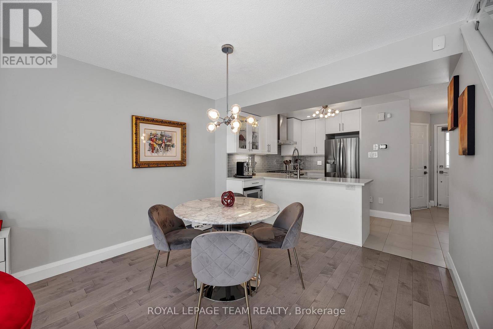 78 Grammercy Park, Ottawa, ON