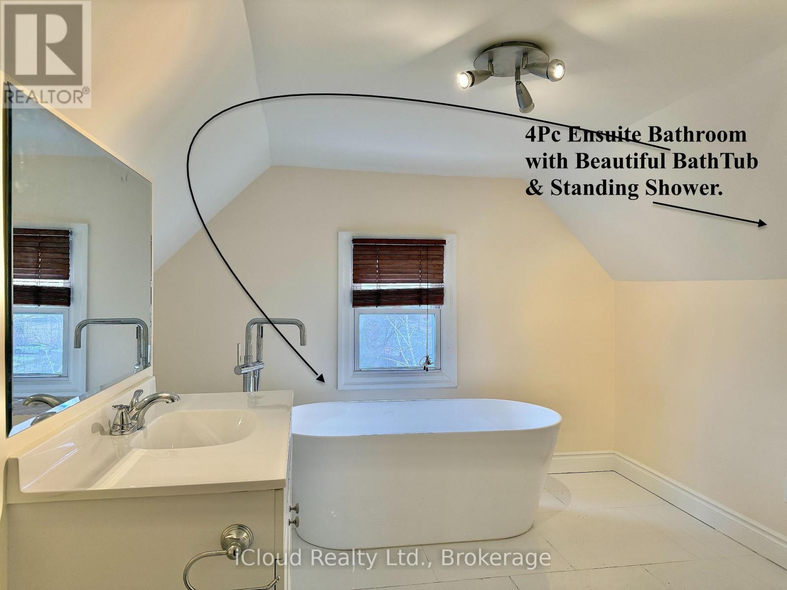 405 Upper Wentworth Street, Hamilton, ON