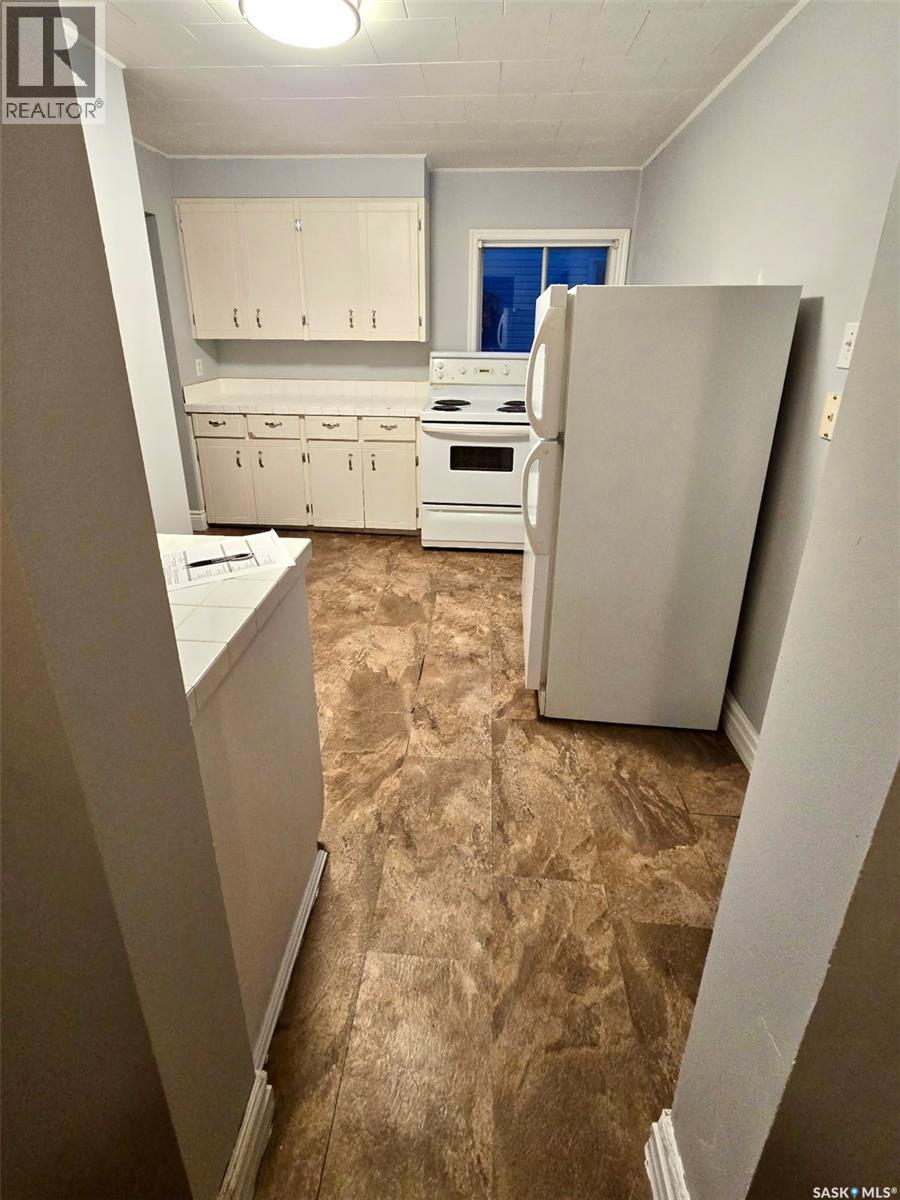 217 L Avenue N, Saskatoon, SK - Indoor