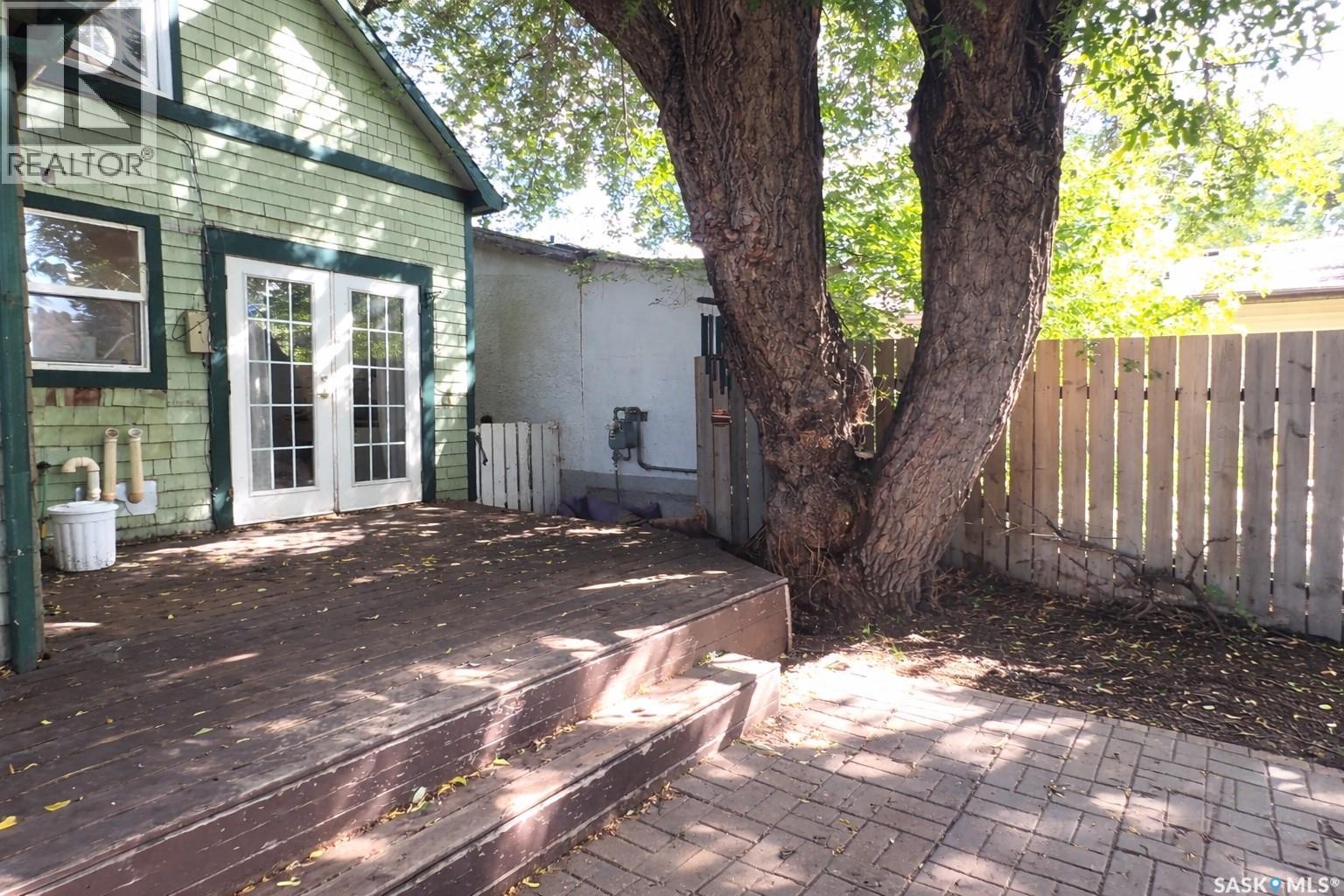217 L Avenue N, Saskatoon, SK - Outdoor