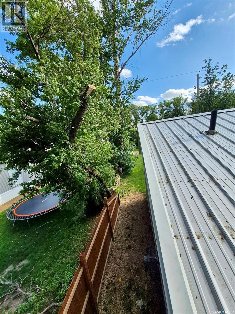 217 L Avenue N, Saskatoon, SK - Outdoor