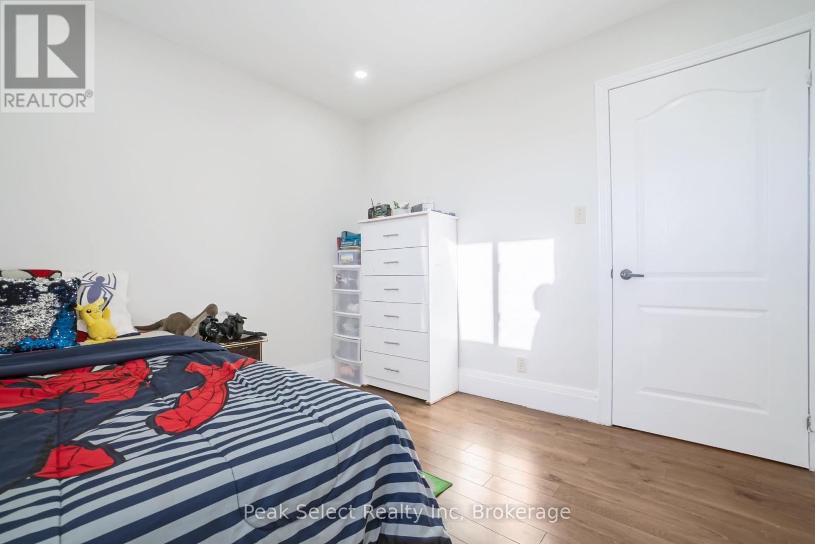 1982 Road 163, Perth South (Blanshard), ON