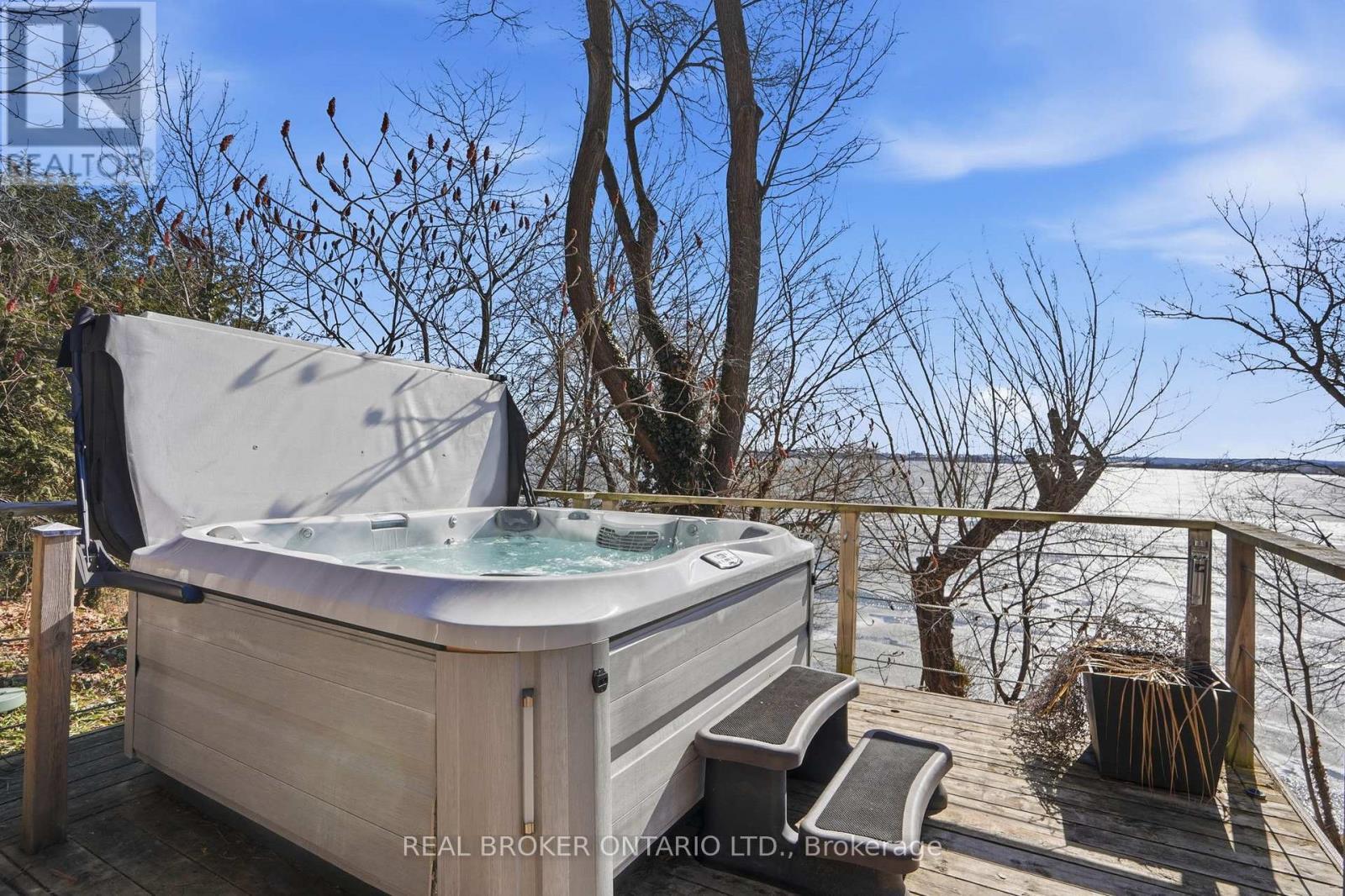 868 Danforth Place, Burlington, ON - Outdoor