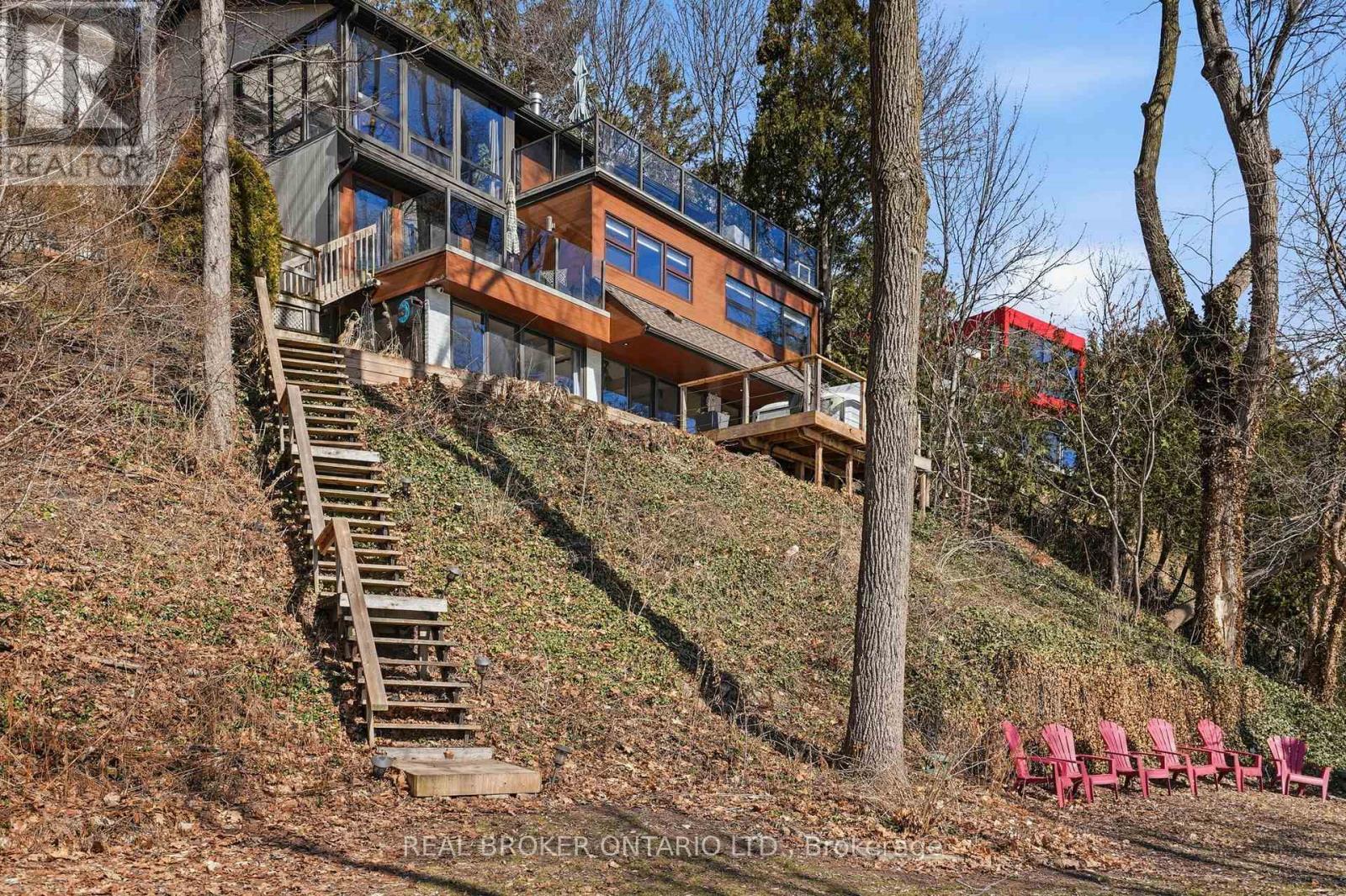 868 Danforth Place, Burlington, ON - Outdoor