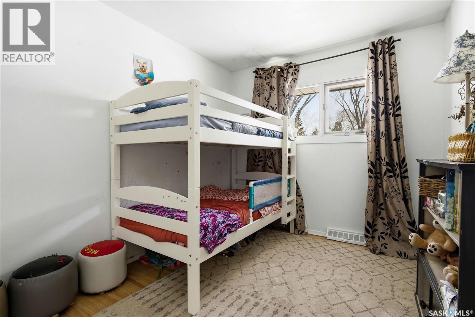 18 Marsh Crescent, Regina, SK - Indoor Photo Showing Bedroom