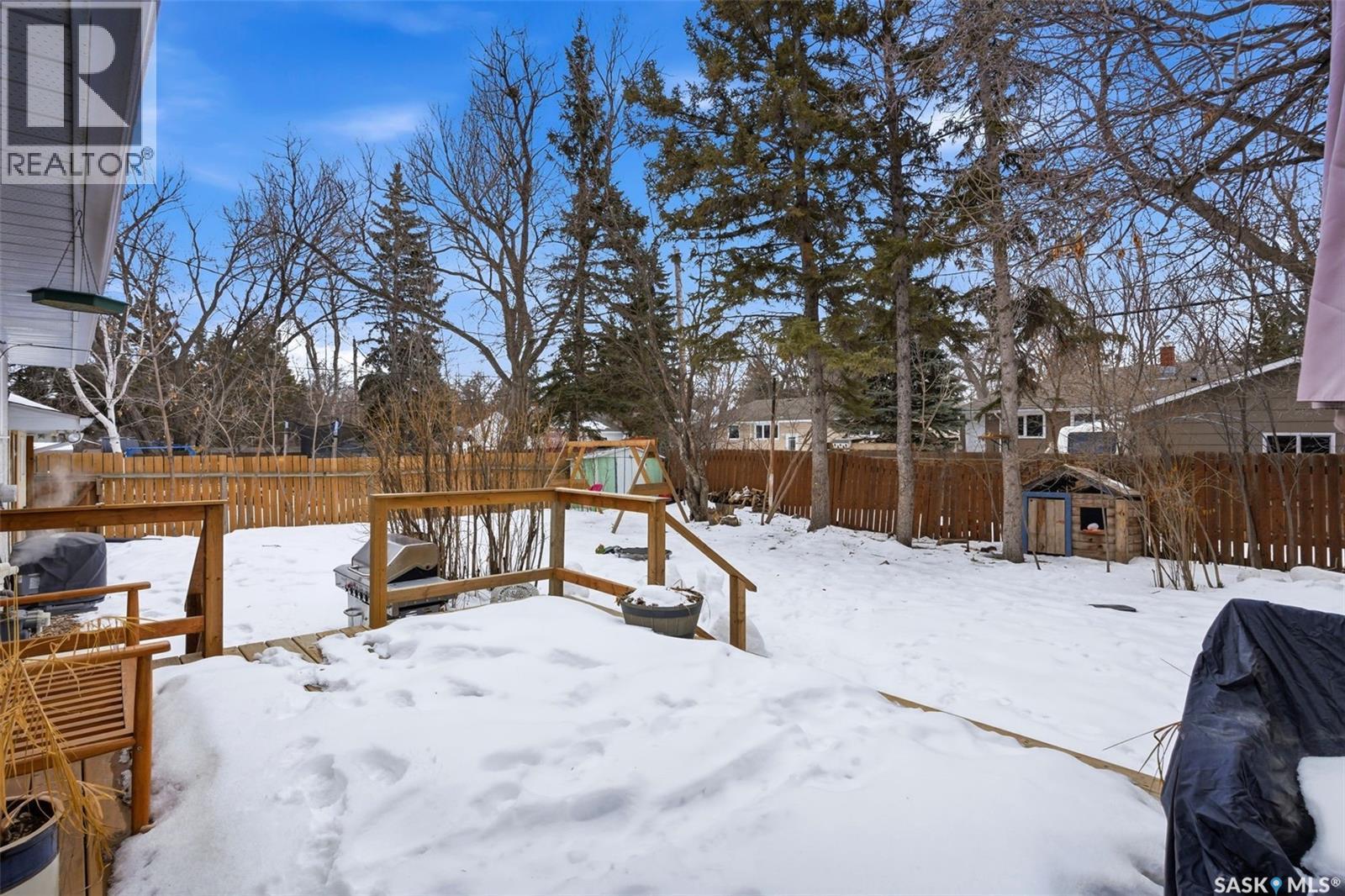 18 Marsh Crescent, Regina, SK - Outdoor