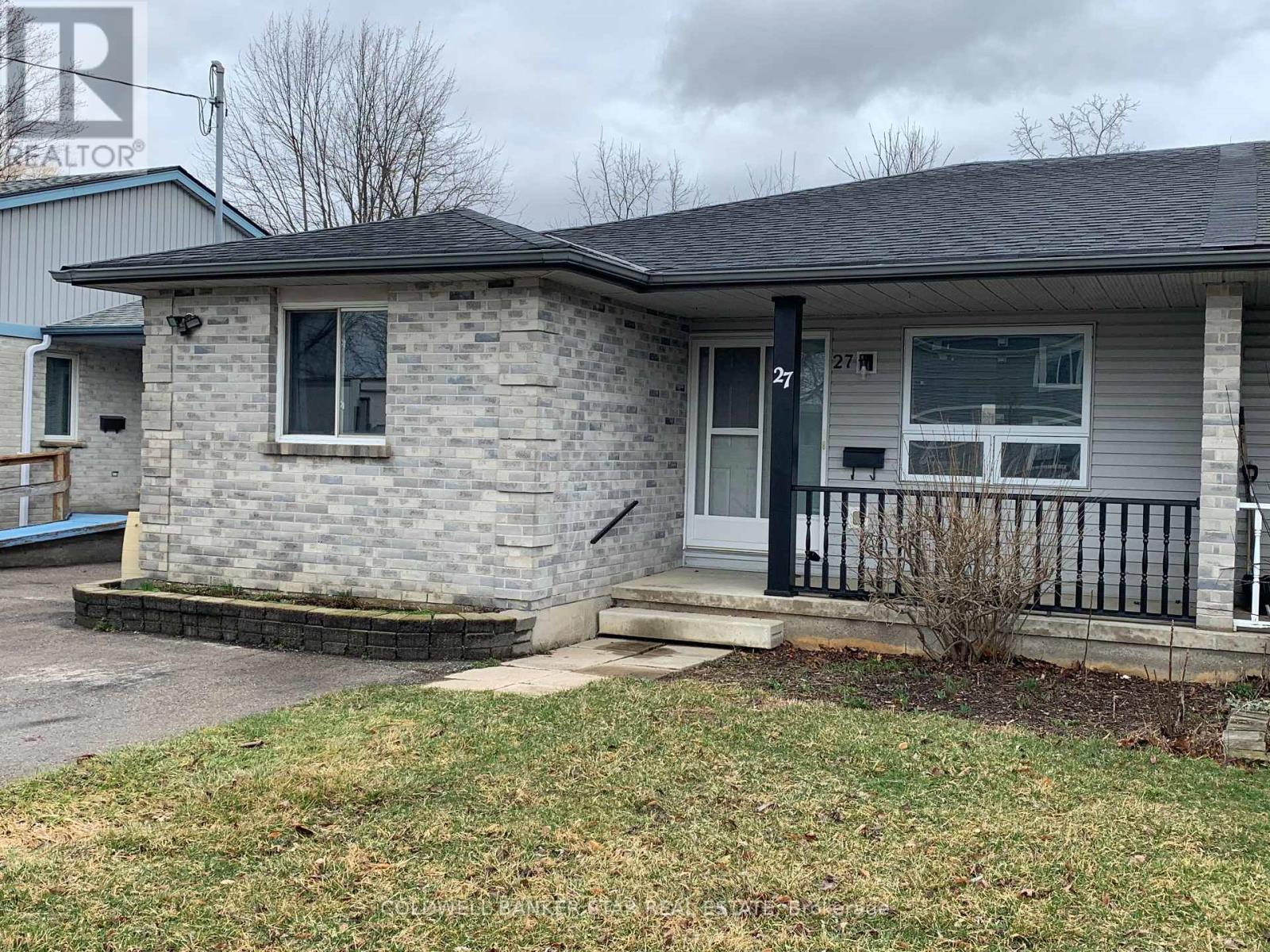 27 Steele Street, St. Thomas, ON - Outdoor With Deck Patio Veranda