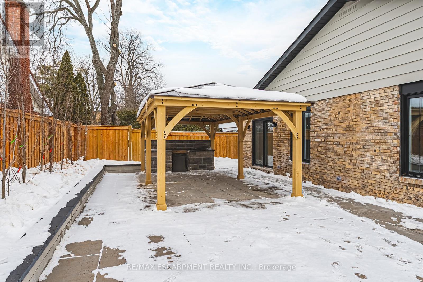 251 Glen Afton Drive, Burlington, ON - Outdoor