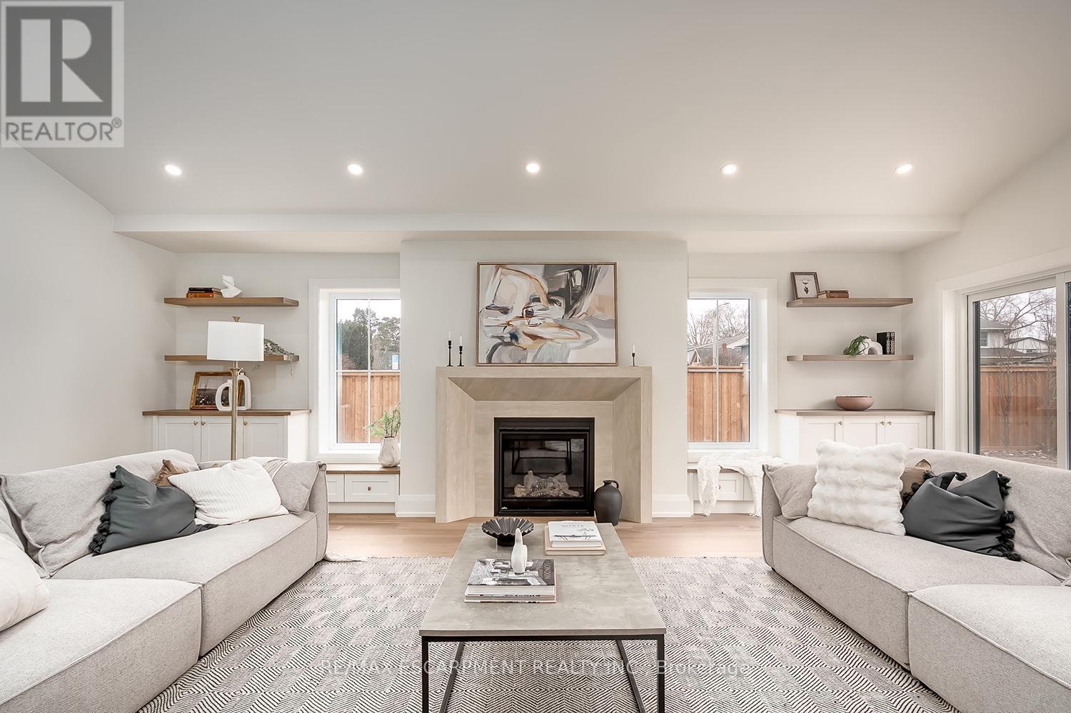 251 Glen Afton Drive, Burlington, ON - Indoor Photo Showing Living Room With Fireplace