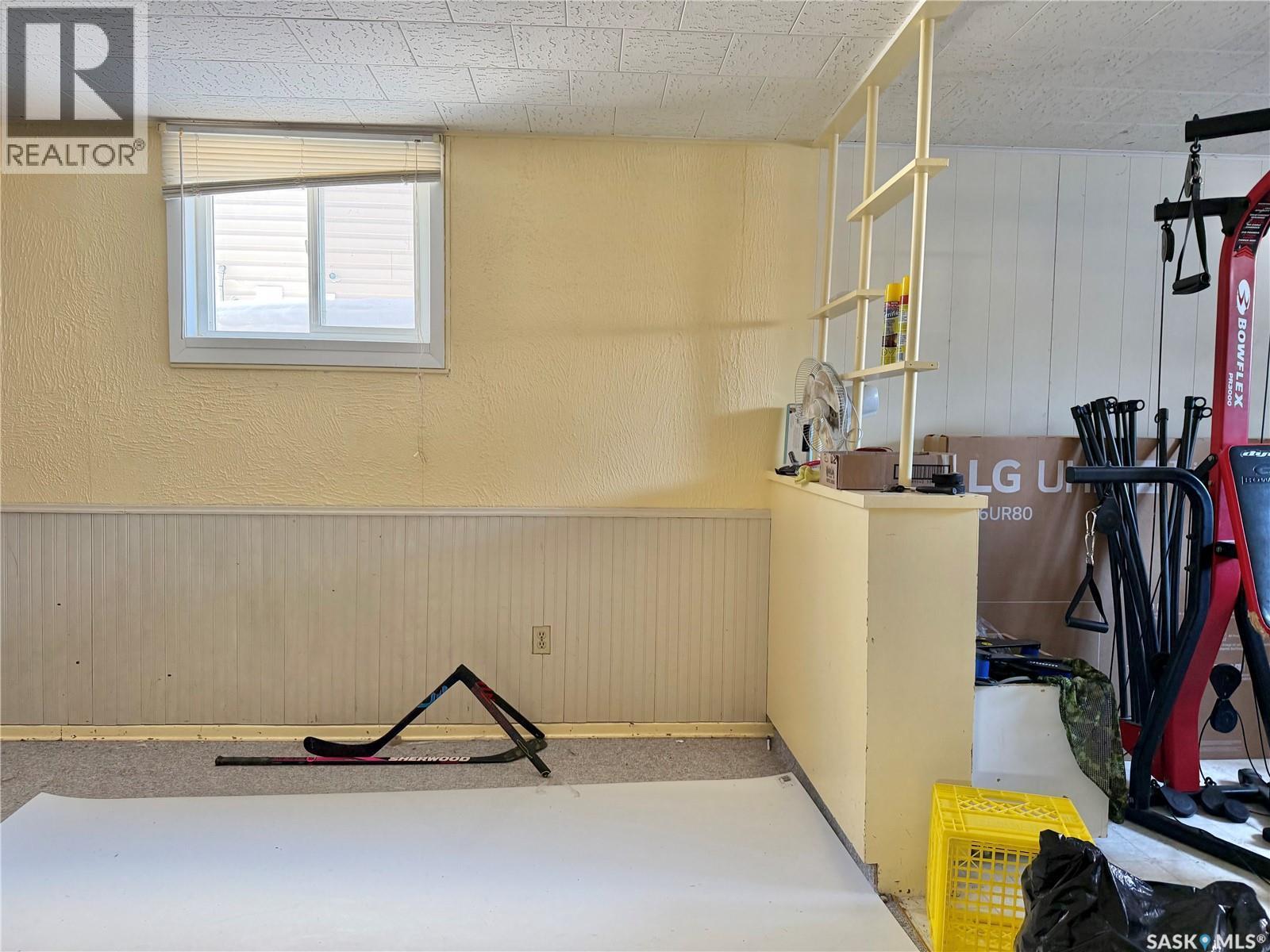 110 Hatton Avenue E, Melfort, SK - Indoor Photo Showing Other Room