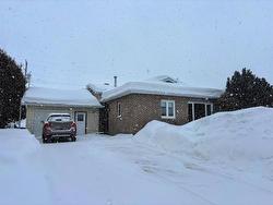 27 Wendego Street Manitouwadge, ON P0T 2C0