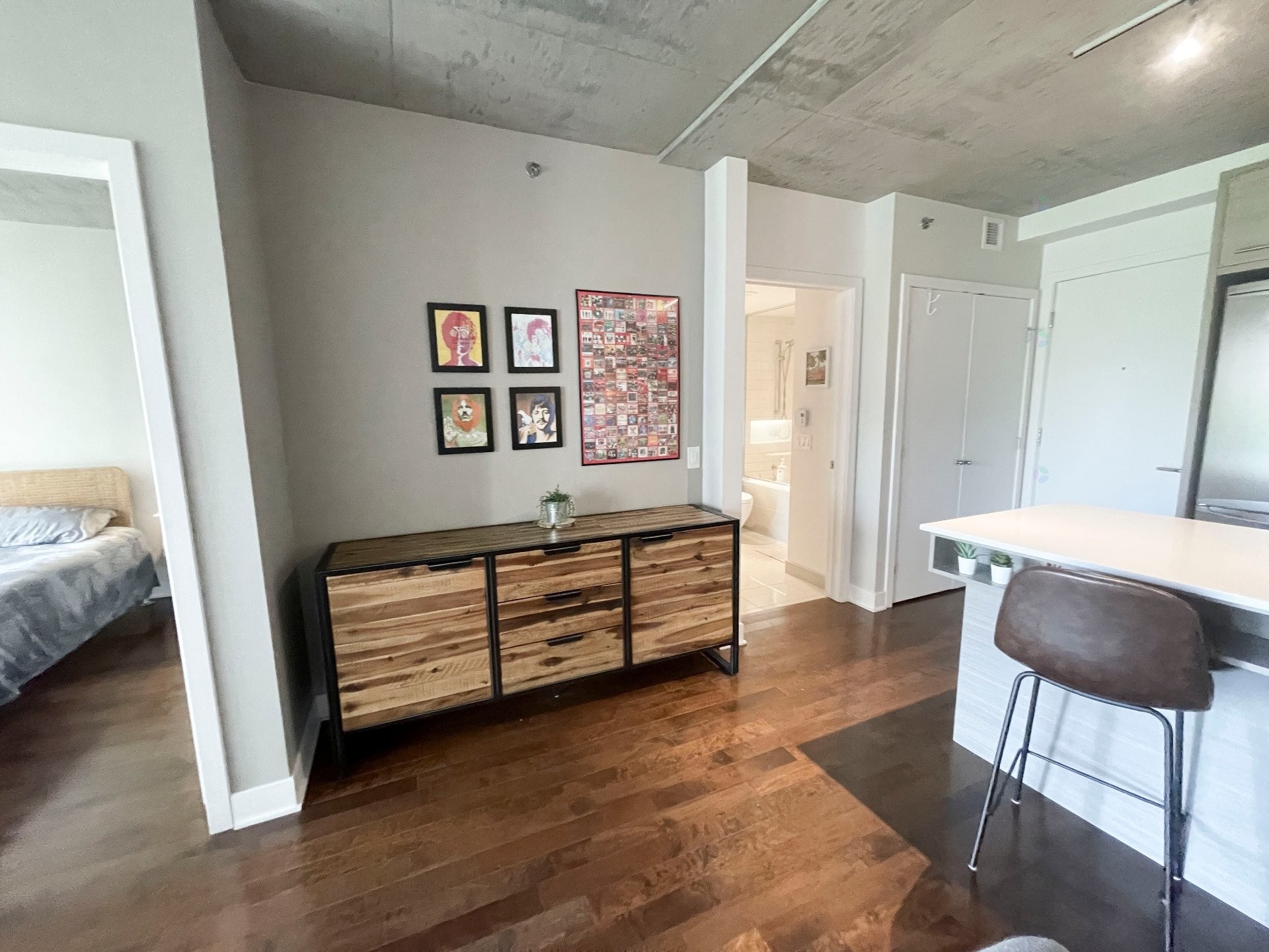 Dining Room - 562-1414 Rue Chomedey, Montréal (Ville-Marie), QC - Indoor