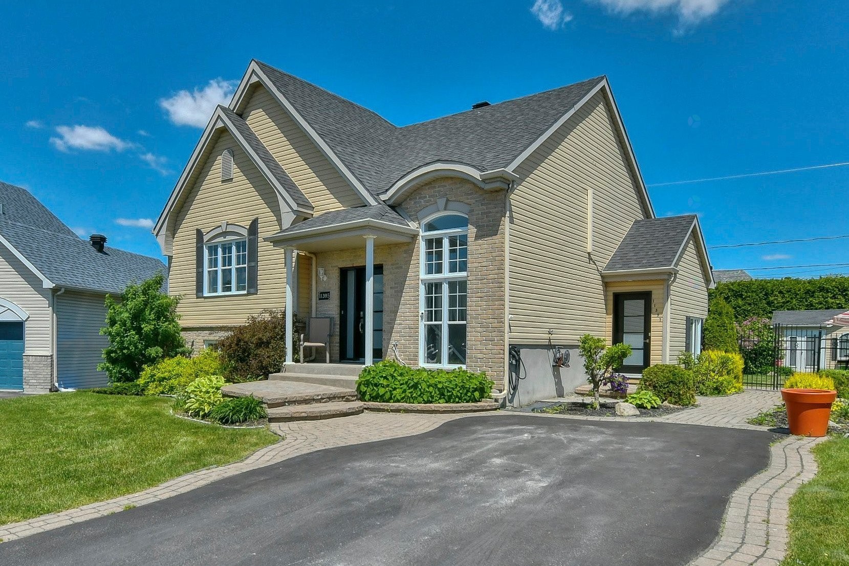 Façade - 11397 Rue Maisonneuve, Mirabel, QC - Outdoor With Facade
