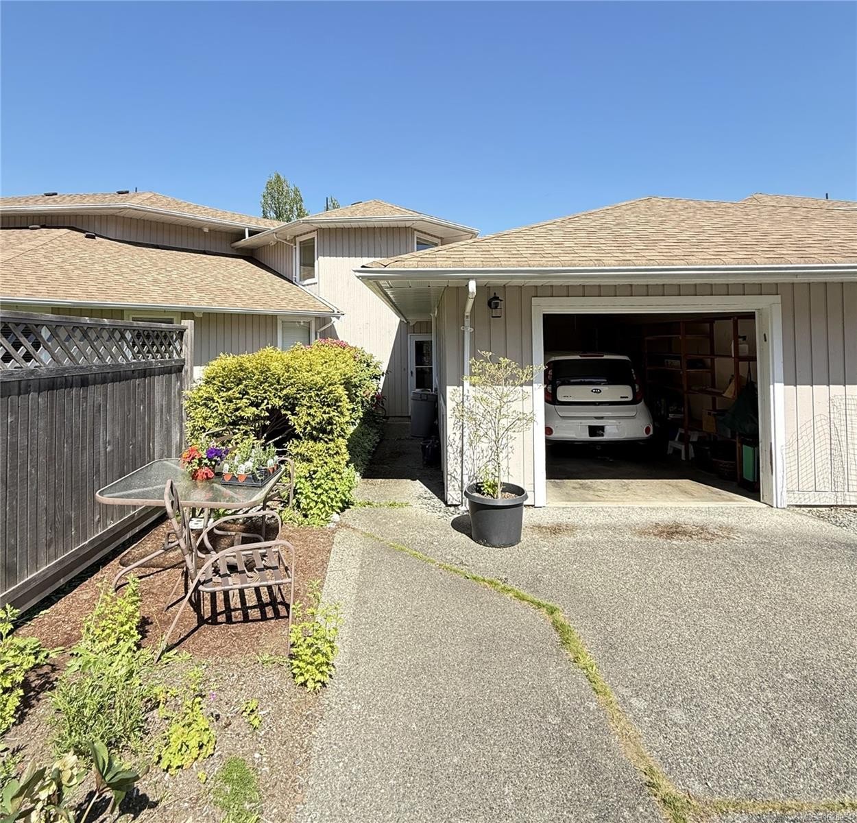 3-130 Corbett Rd, Salt Spring, BC