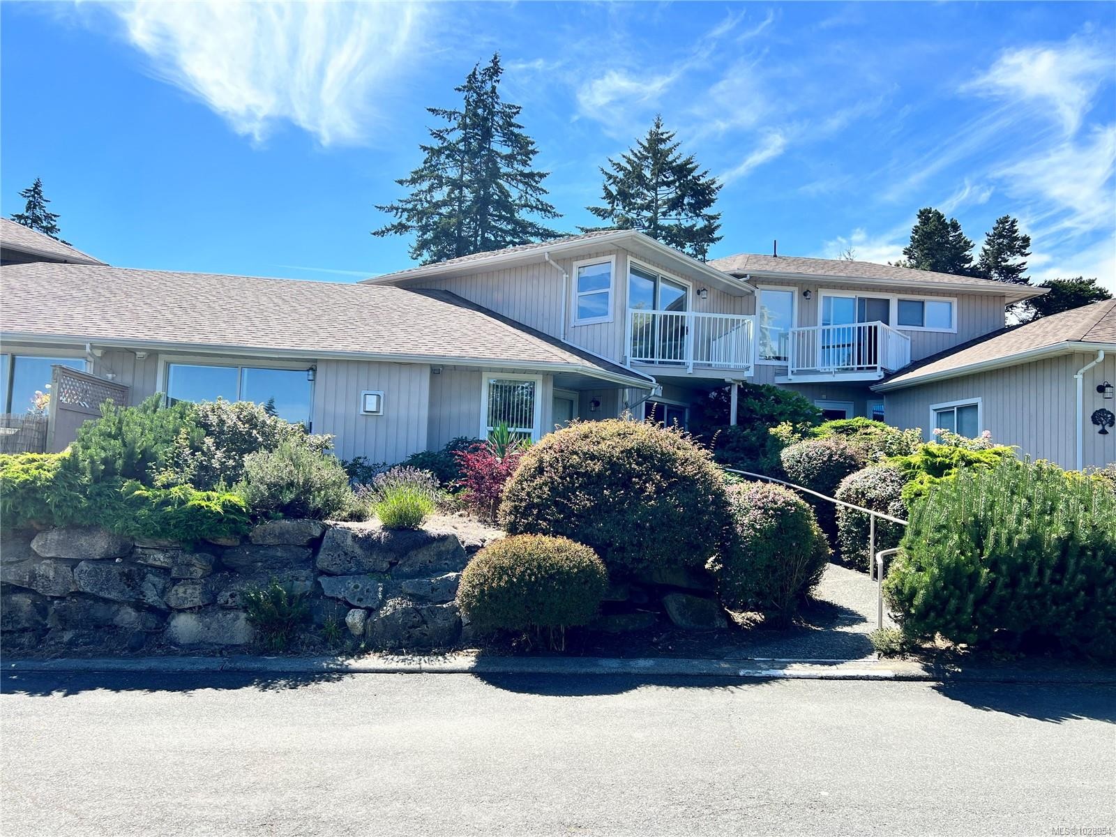 #3-130 Corbett Rd, Salt Spring, BC