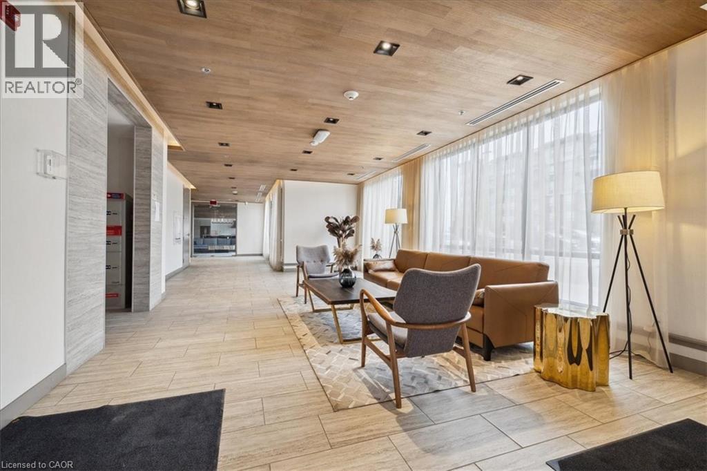 Building lobby featuring wooden ceiling - 40 Esplanade Lane Unit# 102, Grimsby, ON - Indoor