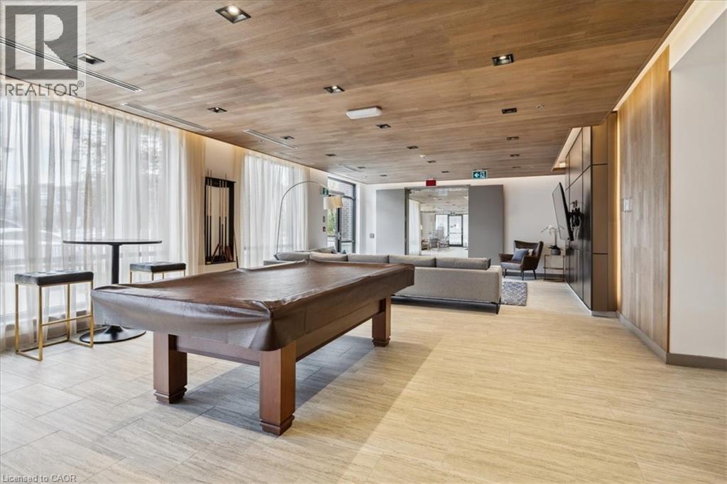 Game room with billiards table and wooden ceiling - 40 Esplanade Lane Unit# 102, Grimsby, ON - Indoor Photo Showing Other Room