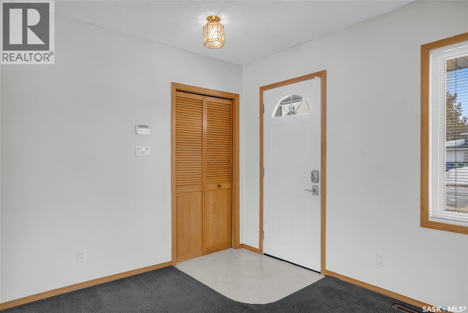 1410 Argyle Avenue, Saskatoon, SK - Indoor Photo Showing Other Room