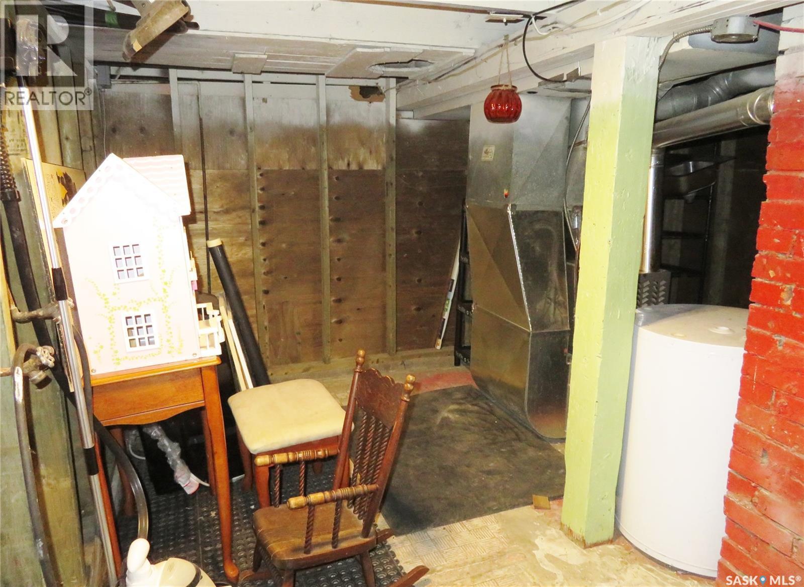 1921 Coy Avenue, Saskatoon, SK - Indoor Photo Showing Other Room