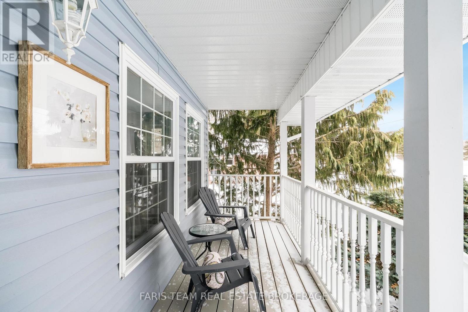 5 Bailey Crescent, Tiny, ON - Outdoor With Exterior