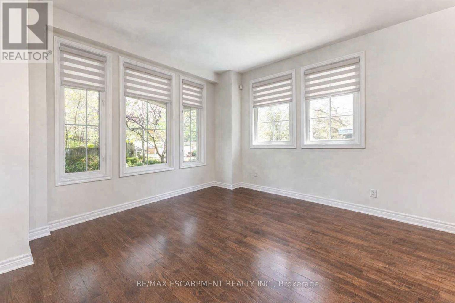 1203 Lorne Park Road, Mississauga, ON - Indoor Photo Showing Other Room