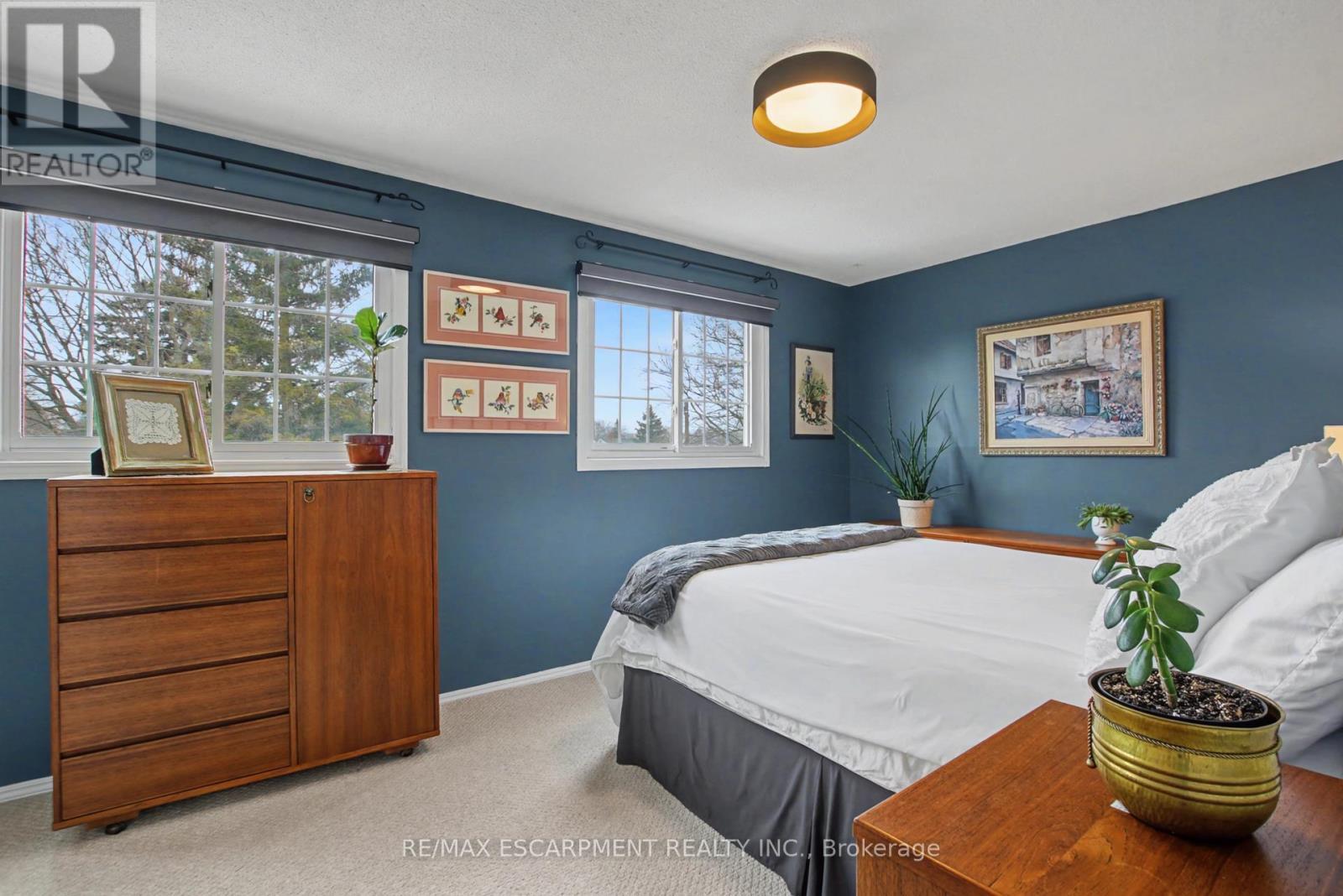 21 Greystone Crescent, St. Catharines, ON - Indoor Photo Showing Bedroom