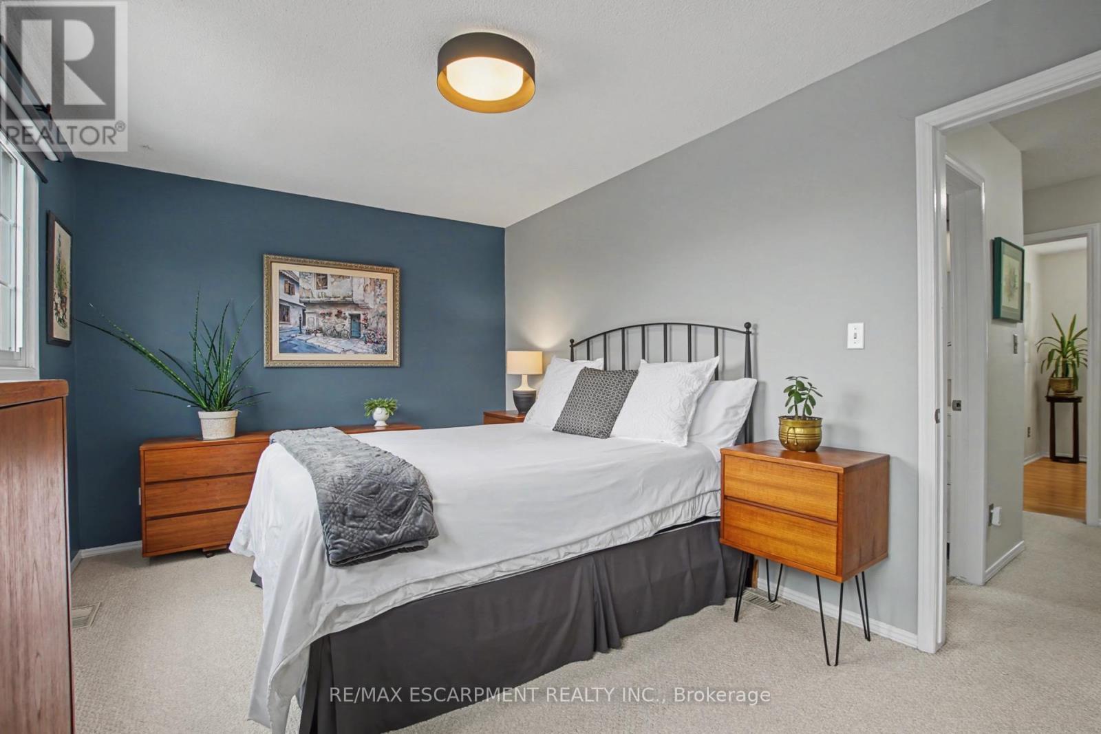 21 Greystone Crescent, St. Catharines, ON - Indoor Photo Showing Bedroom