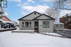 267 LIBERTY STREET N Clarington (Bowmanville), ON L1C 3Y6