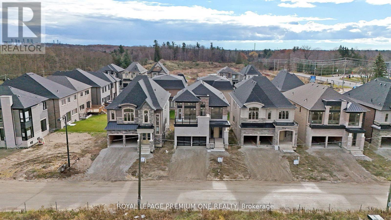 15 Antonietta Crescent, Vaughan, ON - Outdoor With Facade