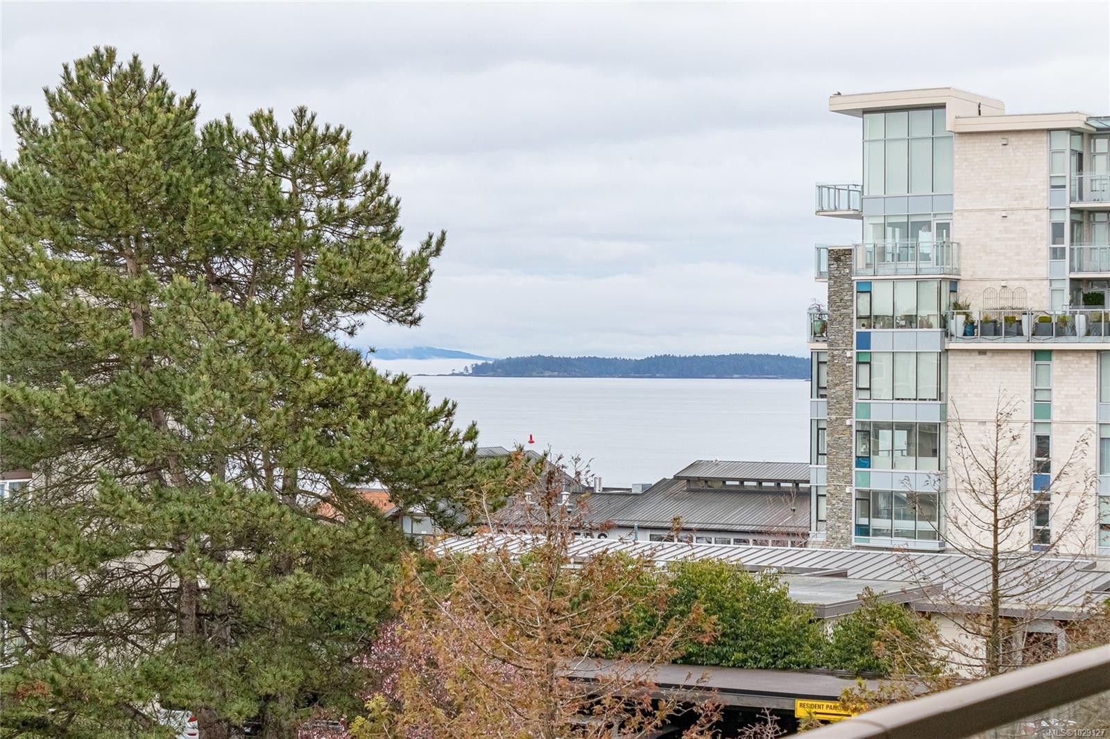 301-9805 Second St, Sidney, BC - Outdoor With Body Of Water