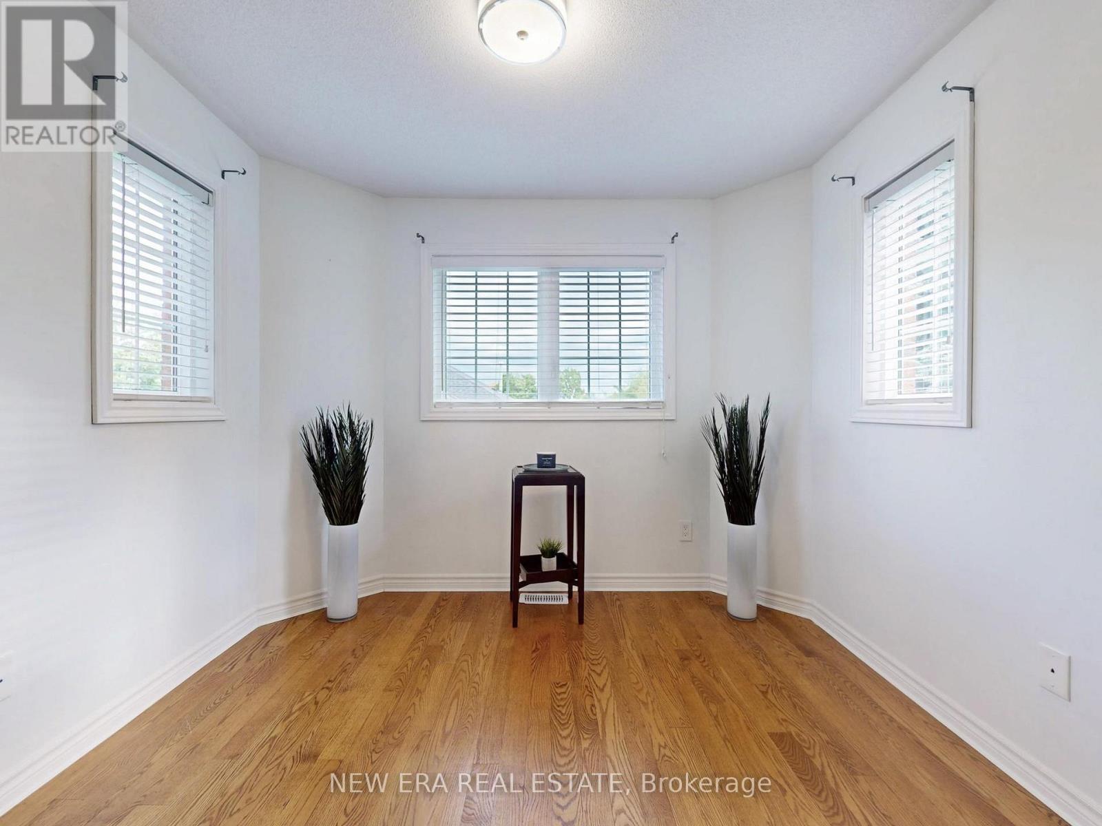5380 Floral Hill Crescent, Mississauga, ON - Indoor