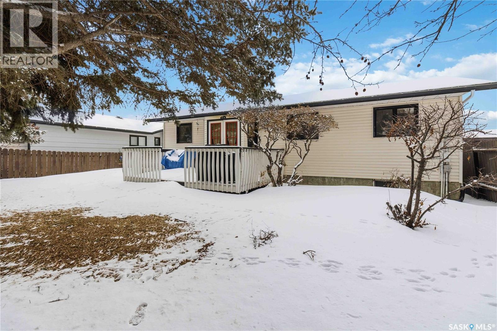 202 Verbeke Crescent, Saskatoon, SK - Outdoor
