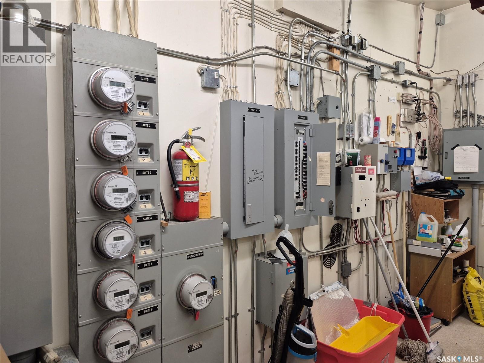 10 Pearl Avenue, Killaly, SK - Indoor Photo Showing Other Room