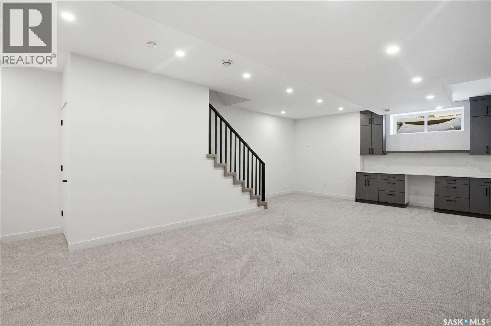 1312 15Th Street E, Saskatoon, SK - Indoor