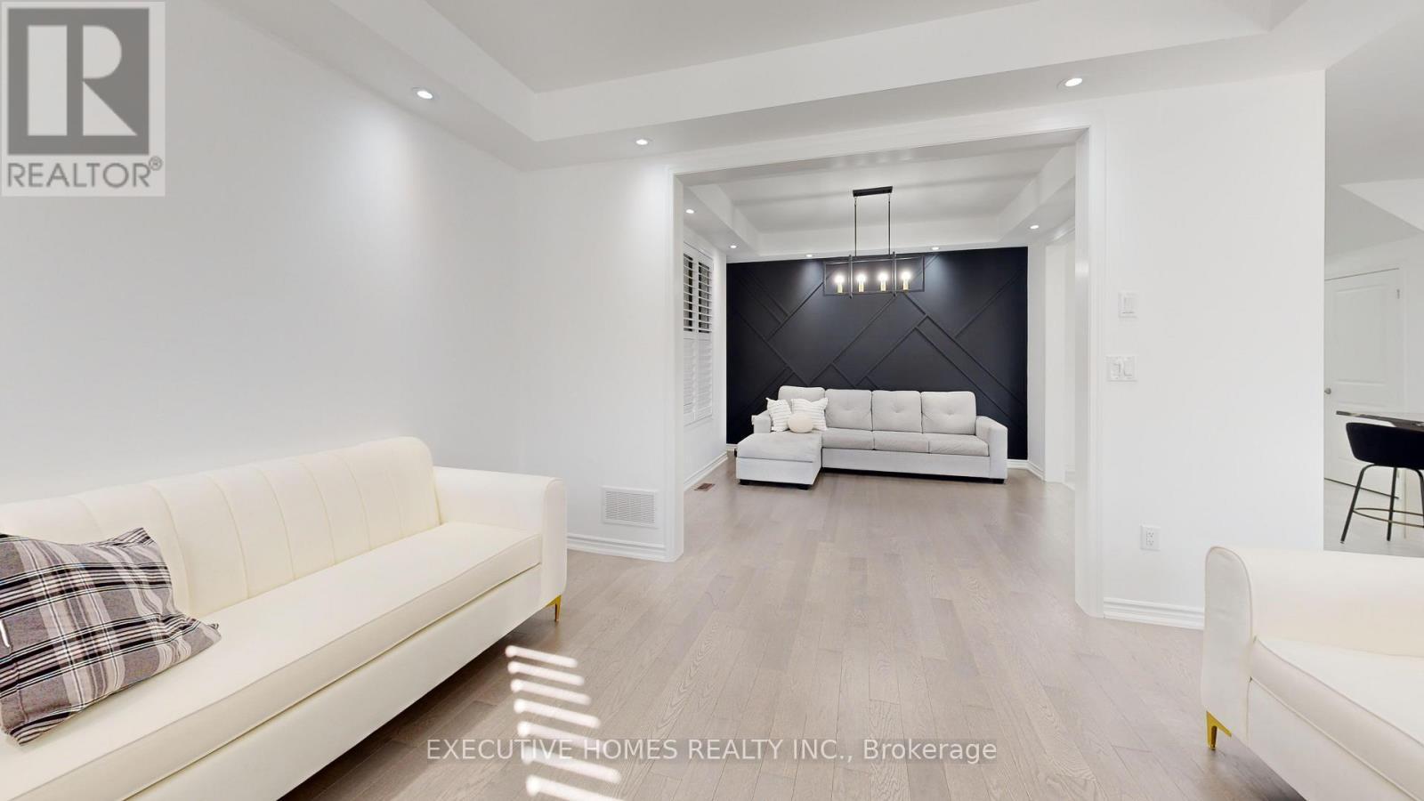 2885 Foxden Square, Pickering, ON - Indoor