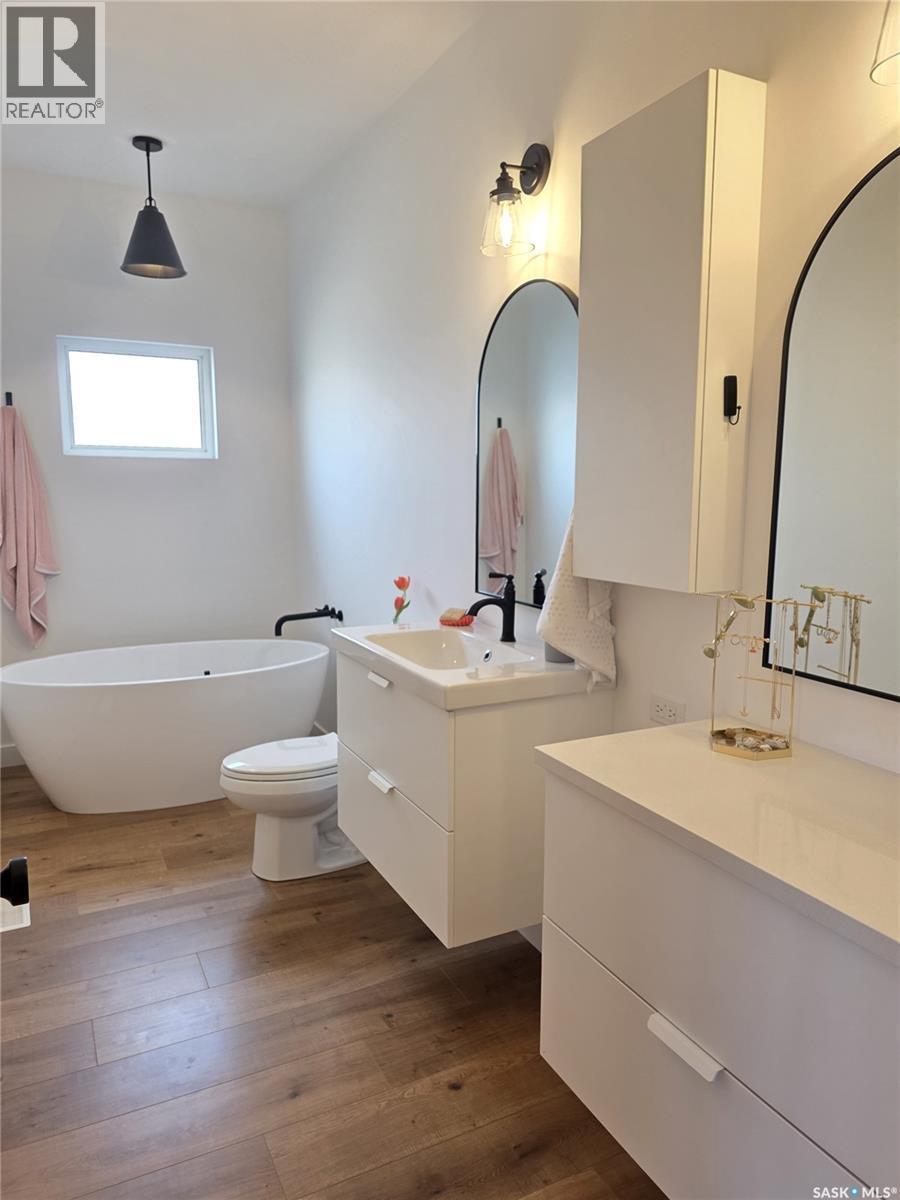 31 Willow Lane, Diefenbaker Lake, SK - Indoor Photo Showing Bathroom